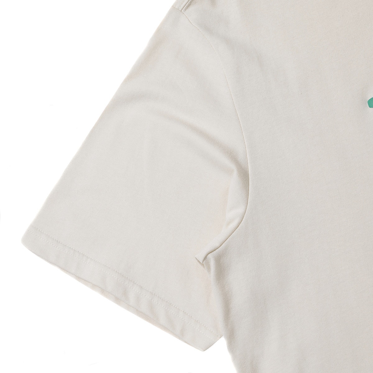 UMBRO SHORT SLEEVE SHIRT BEIGE 23SU-Sの画像