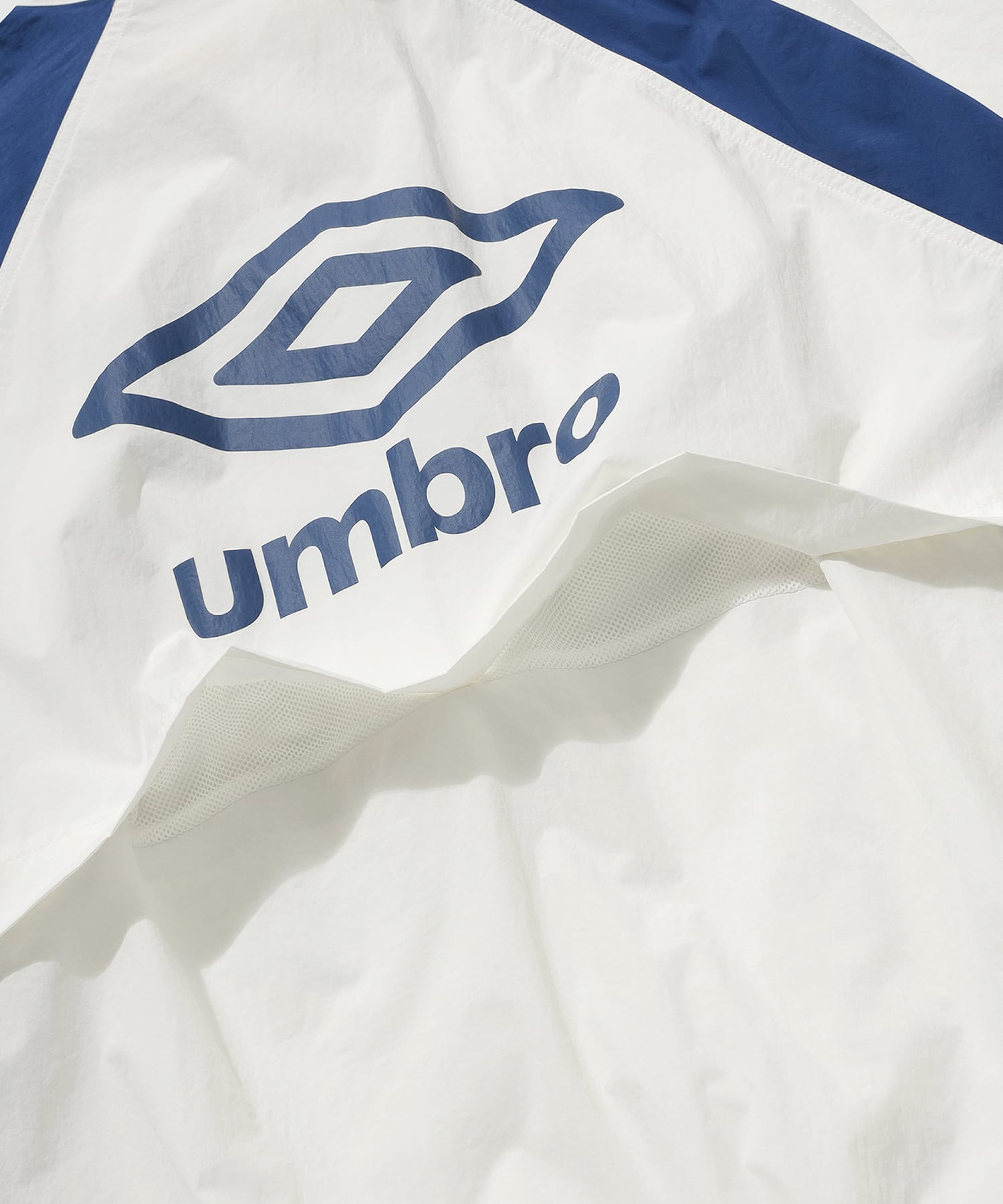 UMBRO 【KOREA COLLECTION】COLOR BLOCK STAND-NECK JACKET グレーの画像