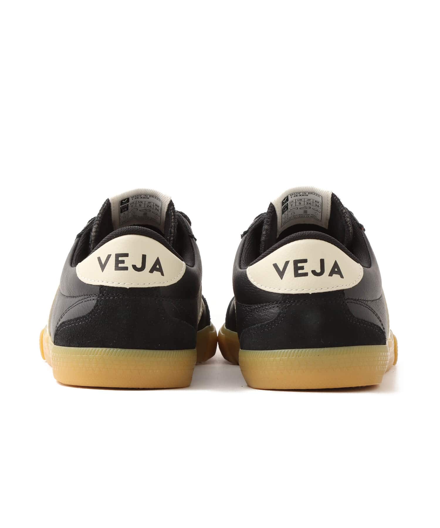 VEJA VOLLEY BLACK PIERREの画像