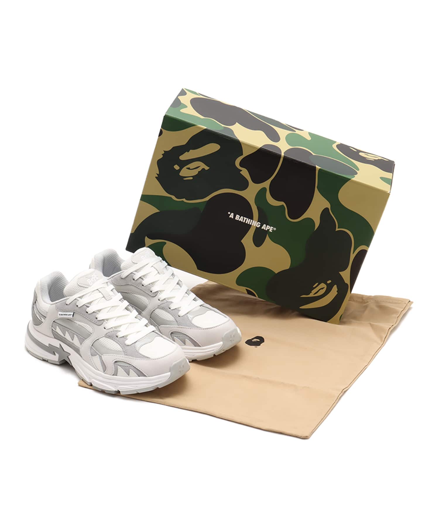 A BATHING APE SHARK STA WHITEの画像