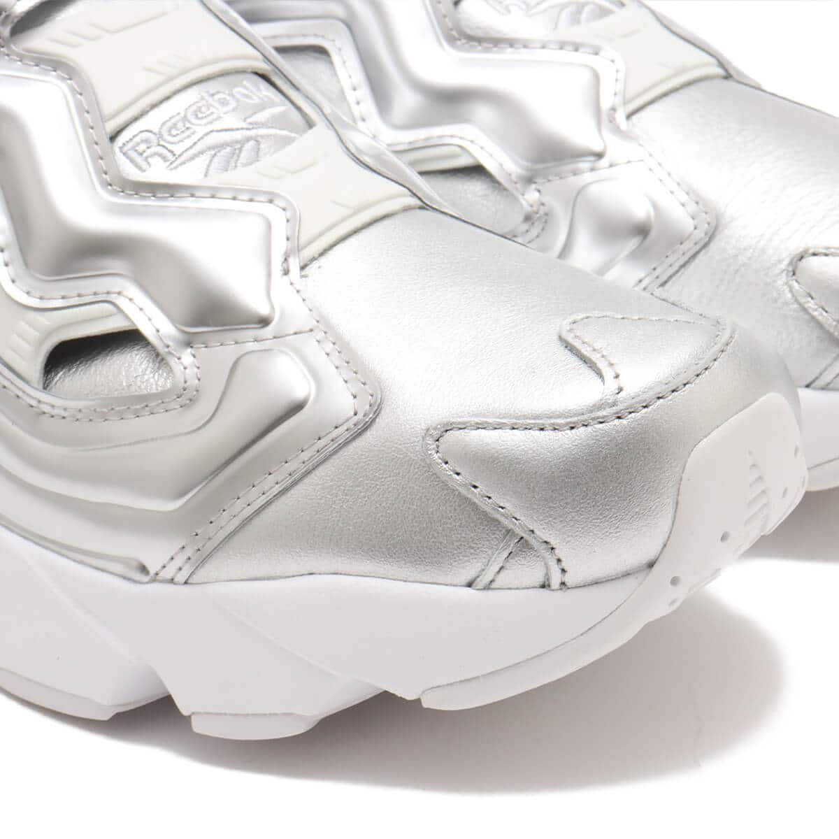 Reebok INSTAPUMP FURY 94 SILVERの画像