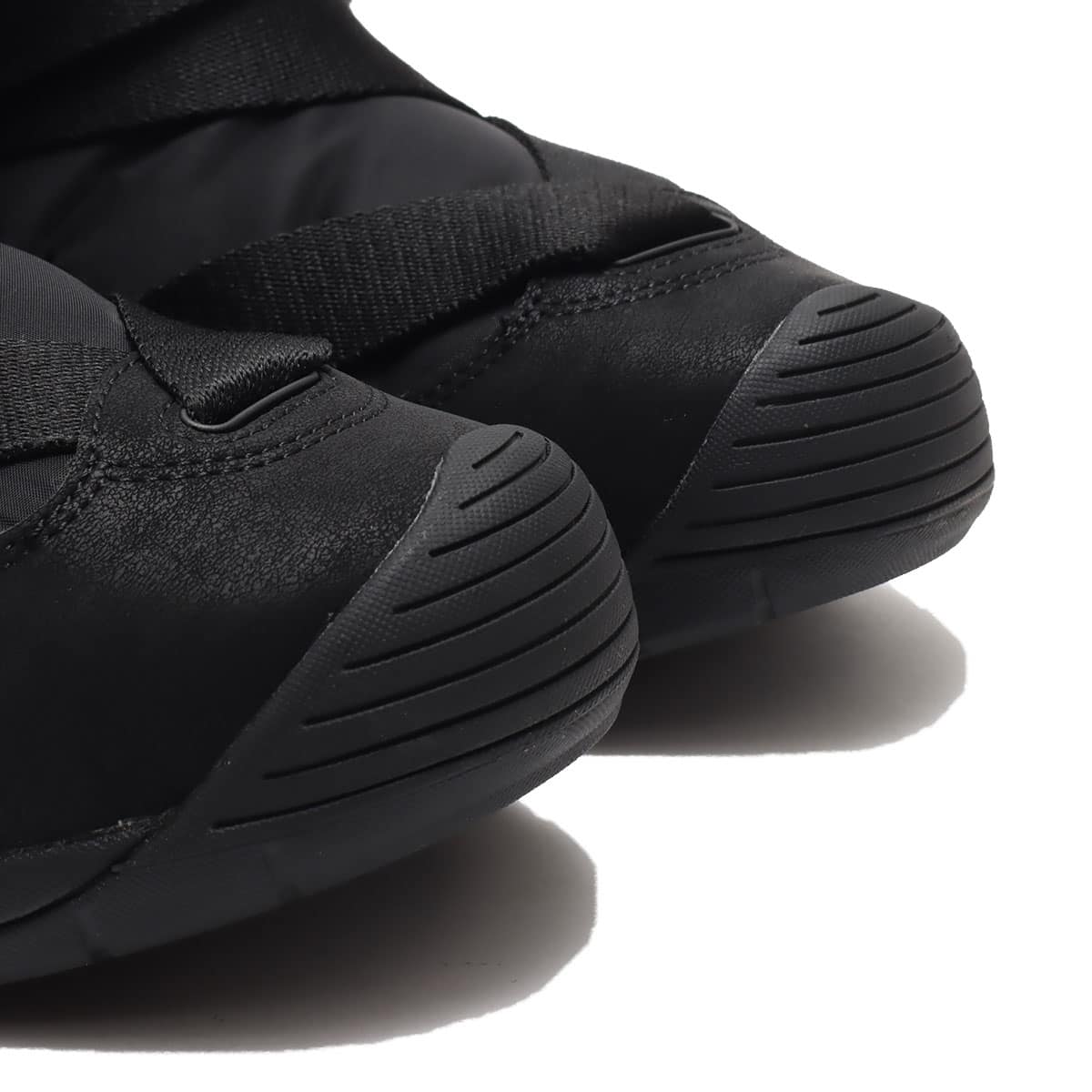KEEN HOODZERRA WP BLACK/BLACK 20FW-Iの画像