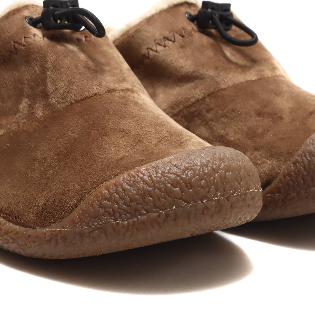 KEEN HOWSER III SLIDE Dark Earth Velourの画像