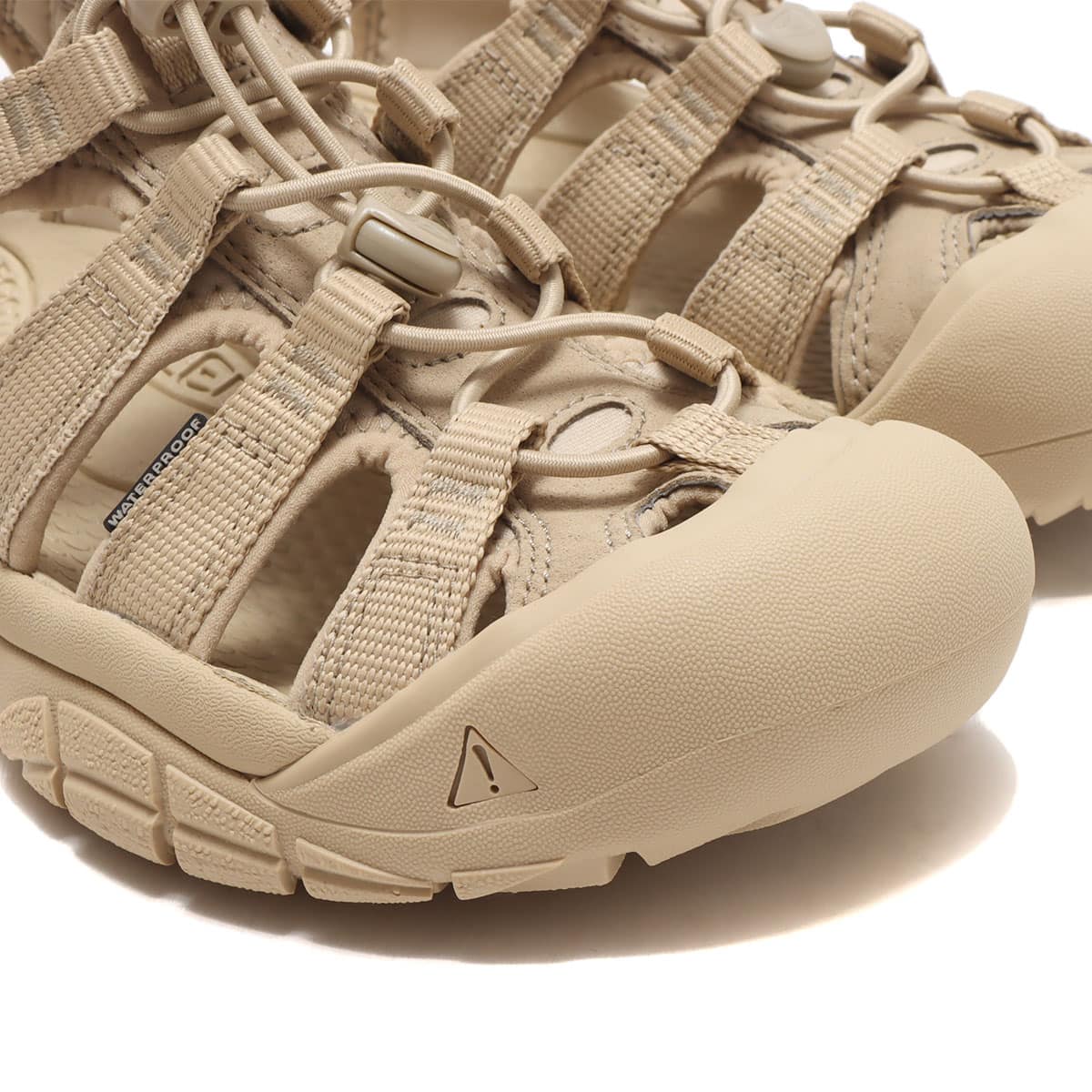 KEEN NEWPORT H2 Monochrome/Safari 24SS-Iの画像