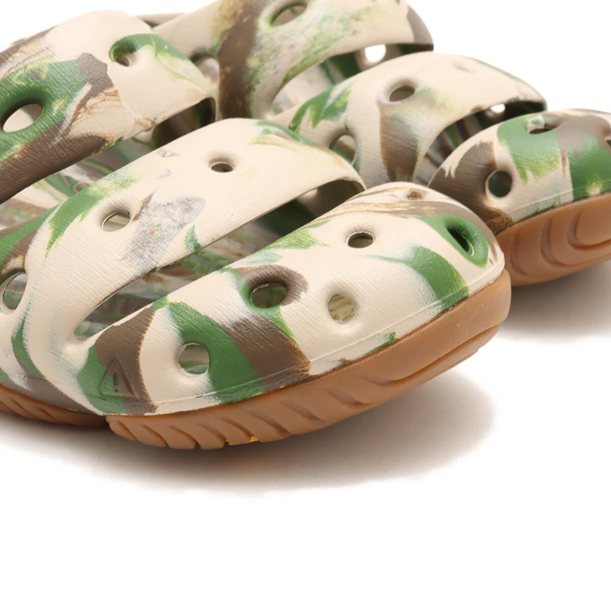 KEEN YOGUI Plaza Taupe Marble（キーン ヨギ-カモフラージュ系
