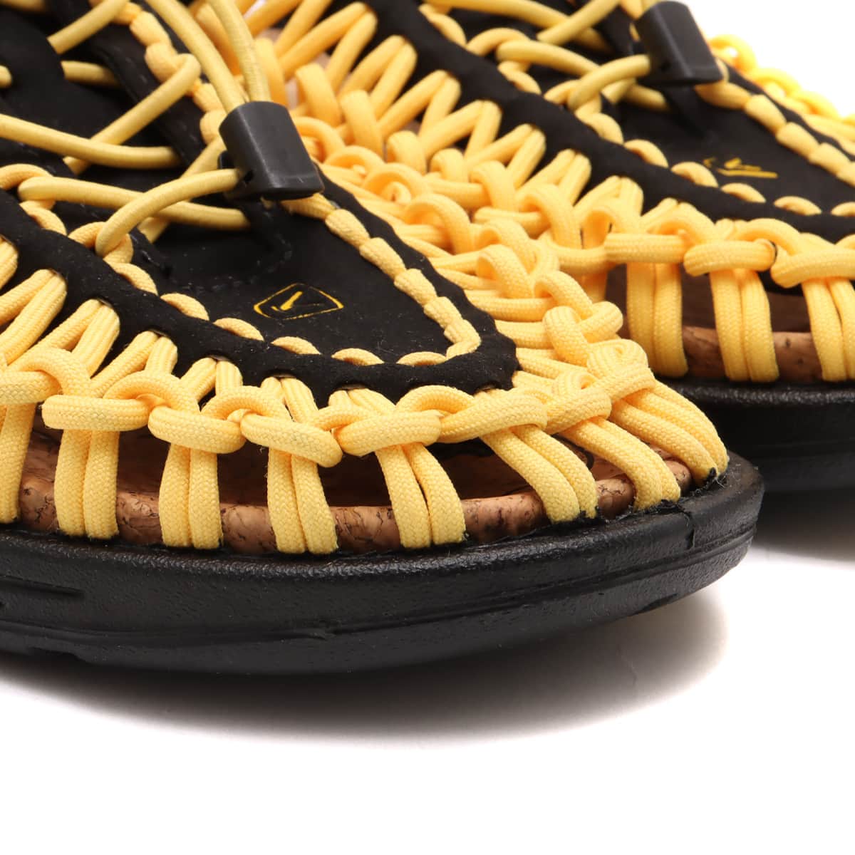 KEEN UNEEK II CONVERTIBLE BLACK/KEEN YELLOW の画像