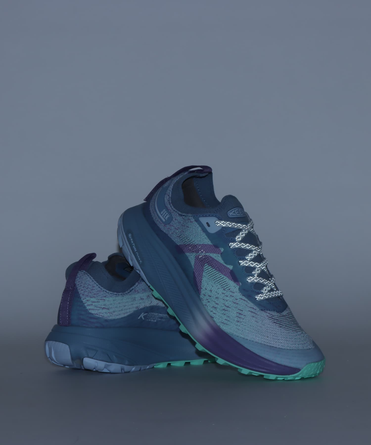 KEEN SEEK FADED DENIM/CABBAGEの画像