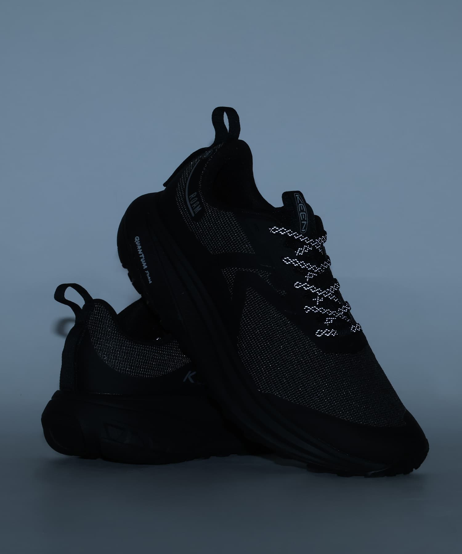 KEEN ROAM BLACK/BLACKの画像