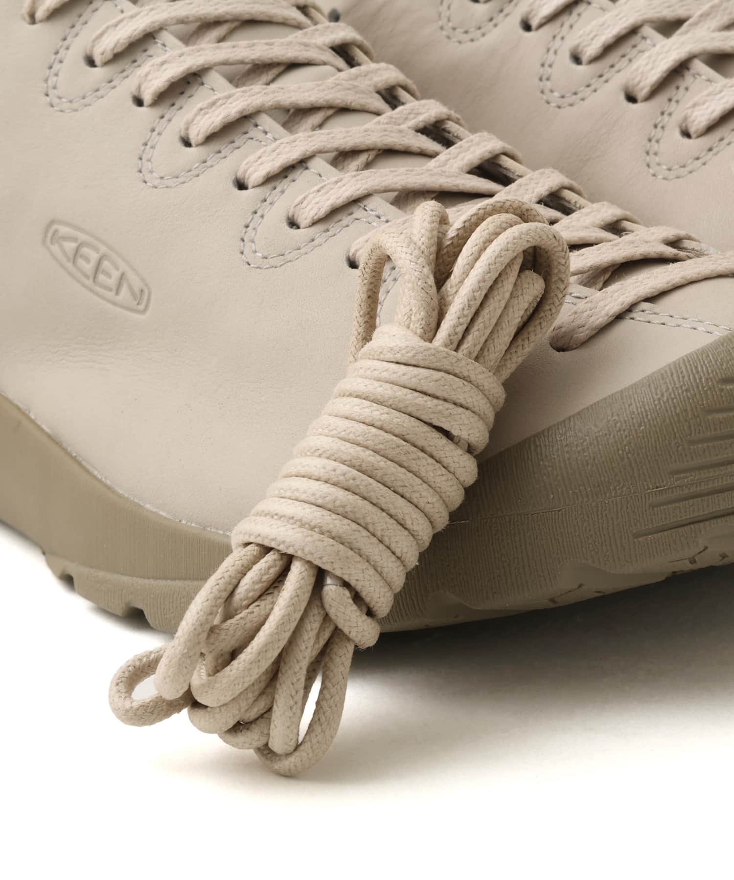 KEEN JASPER SE1 FLUX PLAZA TAUPEの画像
