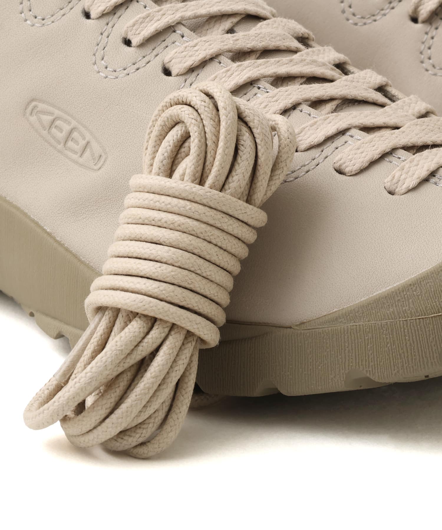 KEEN JASPER SE1 FLUX PLAZA TAUPEの画像