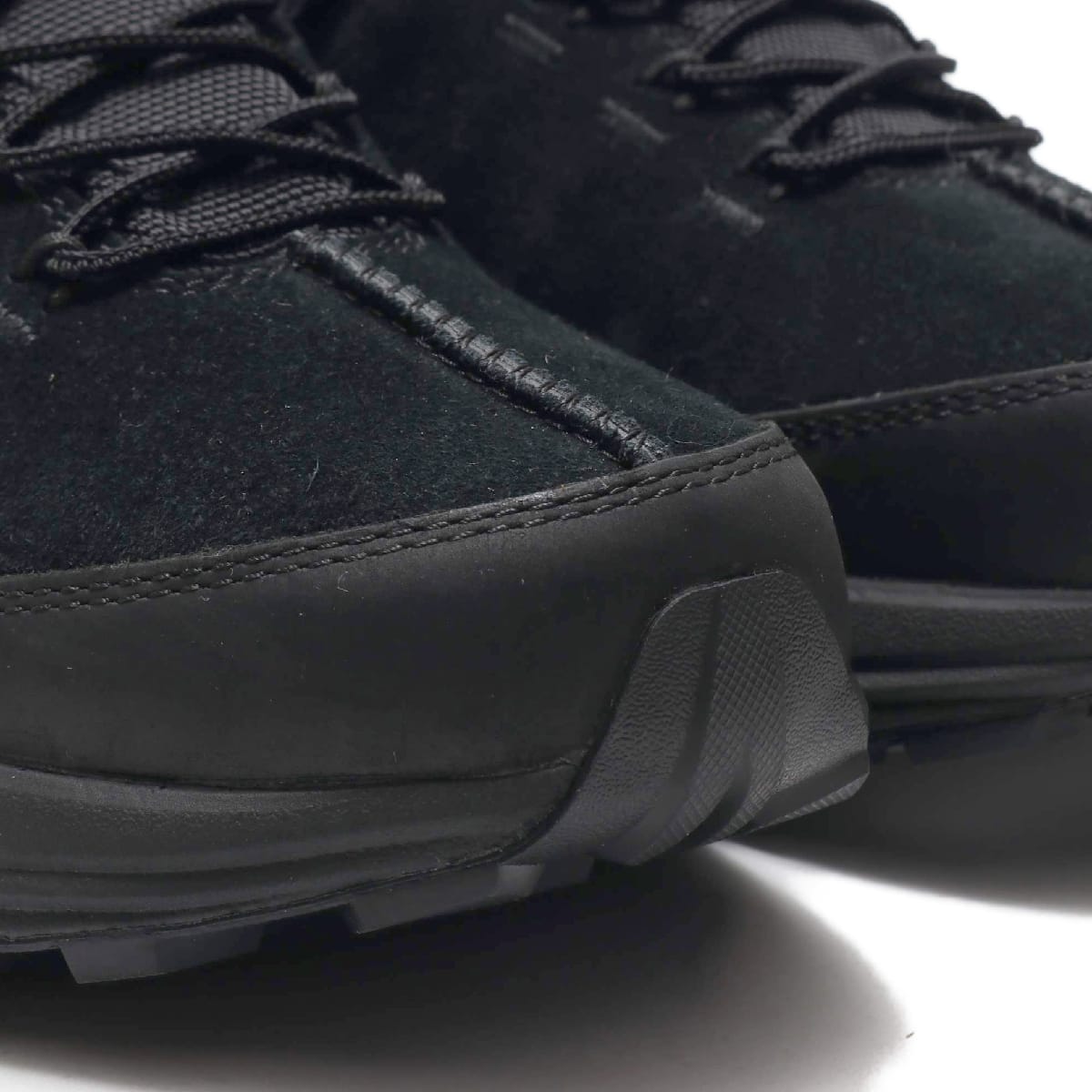 UGG Miwo Trainer High BLACK TNL 19FW-Iの画像