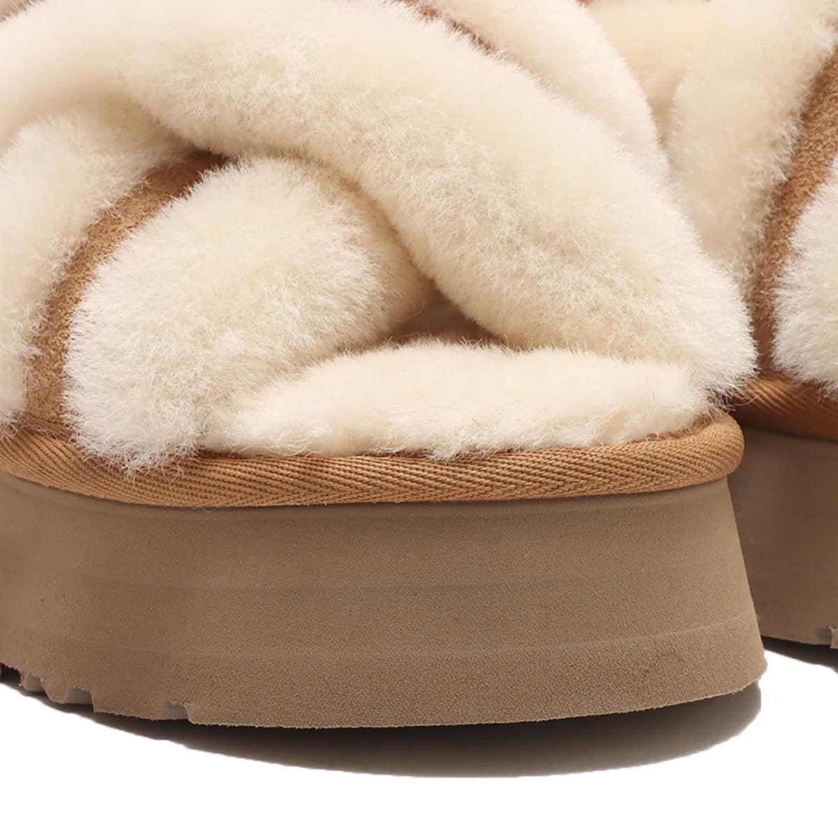 UGG W DISCO CROSS SLIDE CHESTNUT 22SS-I