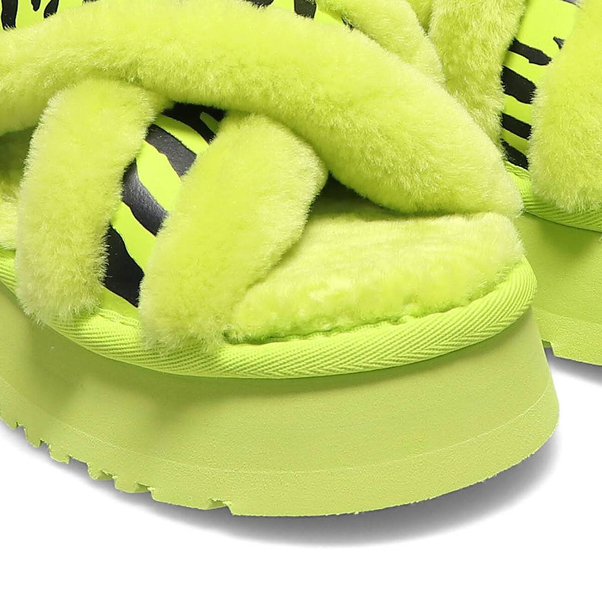 UGG W DISCO CROSS SLIDE ANIMALIA KEY LIME 22SS-I