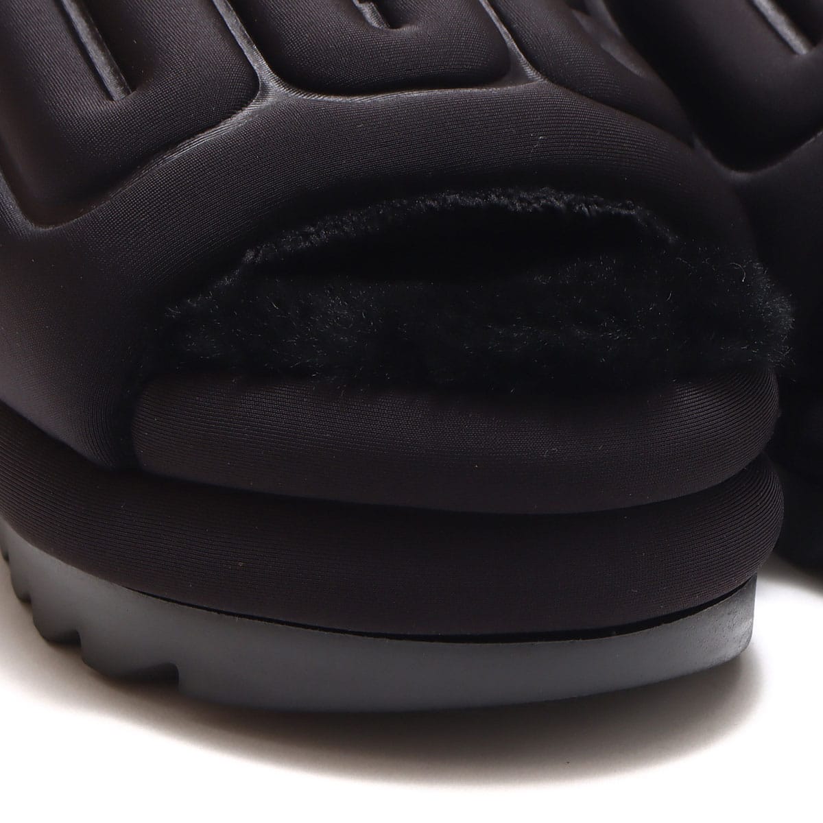 UGG W MAXI GRAPHIC SLIDE BLACK / BLACK 22FW-Iの画像