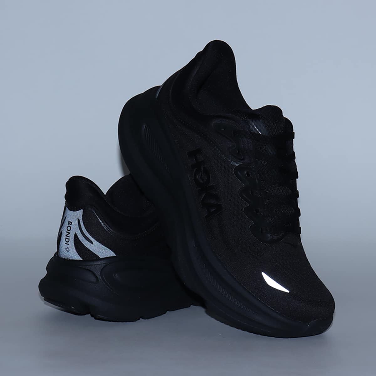 HOKA BONDI 9 WIDE BLACK / BLACKの画像