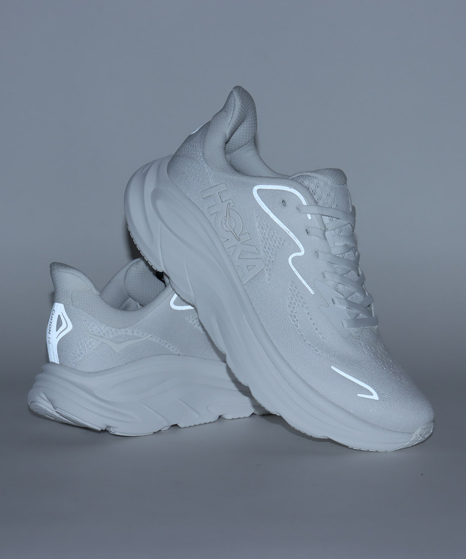 HOKA CLIFTON 10 WHITE / WHITEの画像