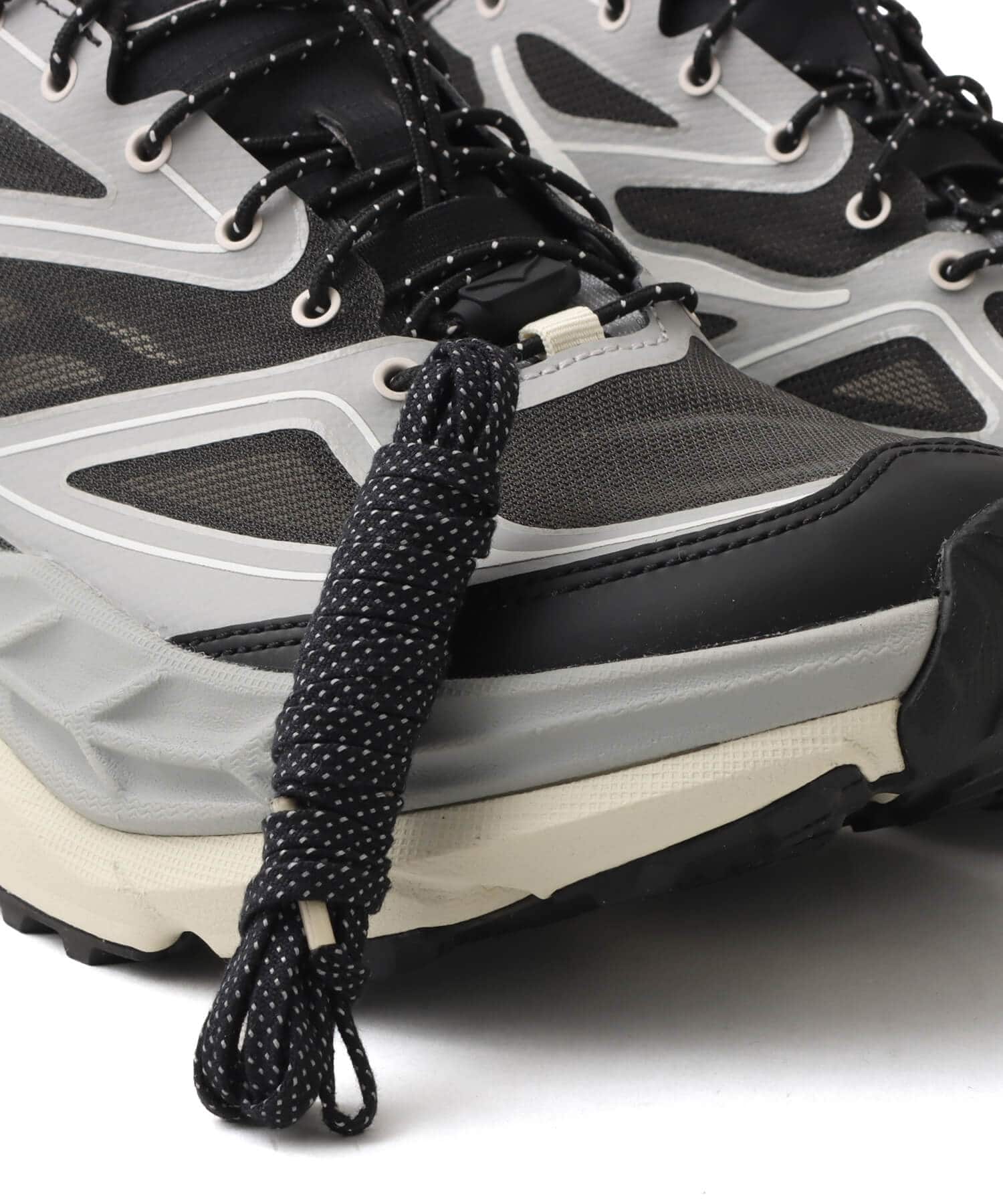 HOKA STINSON ONE7 STELLAR GREY / EGGSHELLの画像