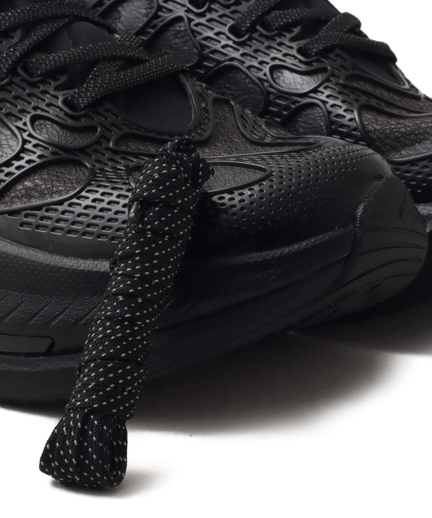 HOKA MACH CAGED BLACK / MIDNIGHT BLUEの画像