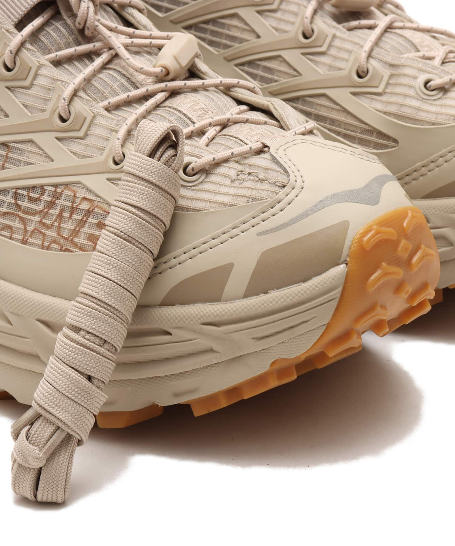 HOKA MAFATE THREE2 GRID JP RAW LINEN / SANDの画像