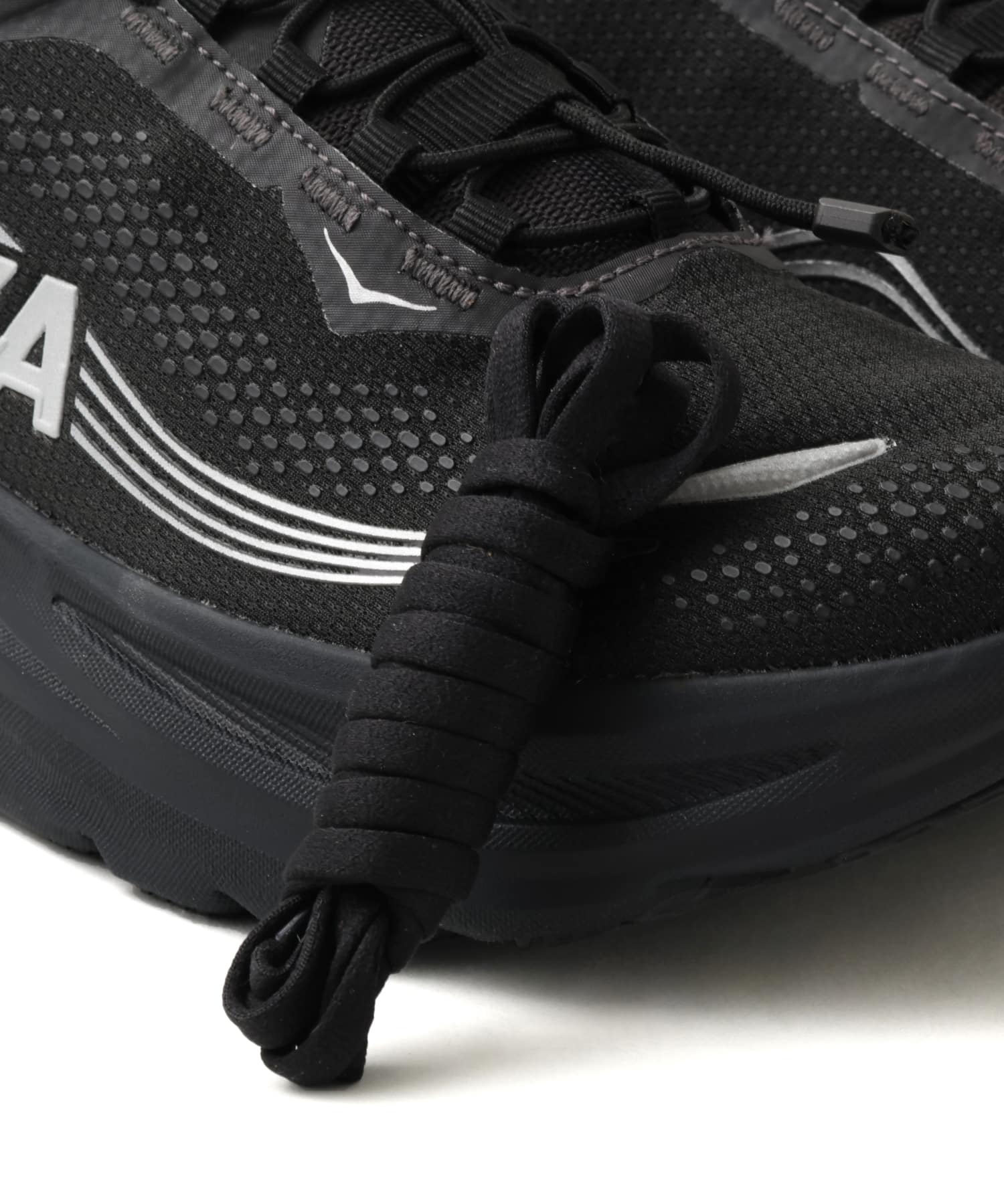 HOKA CLIFTON 11 GTX BLACK / BLACKの画像