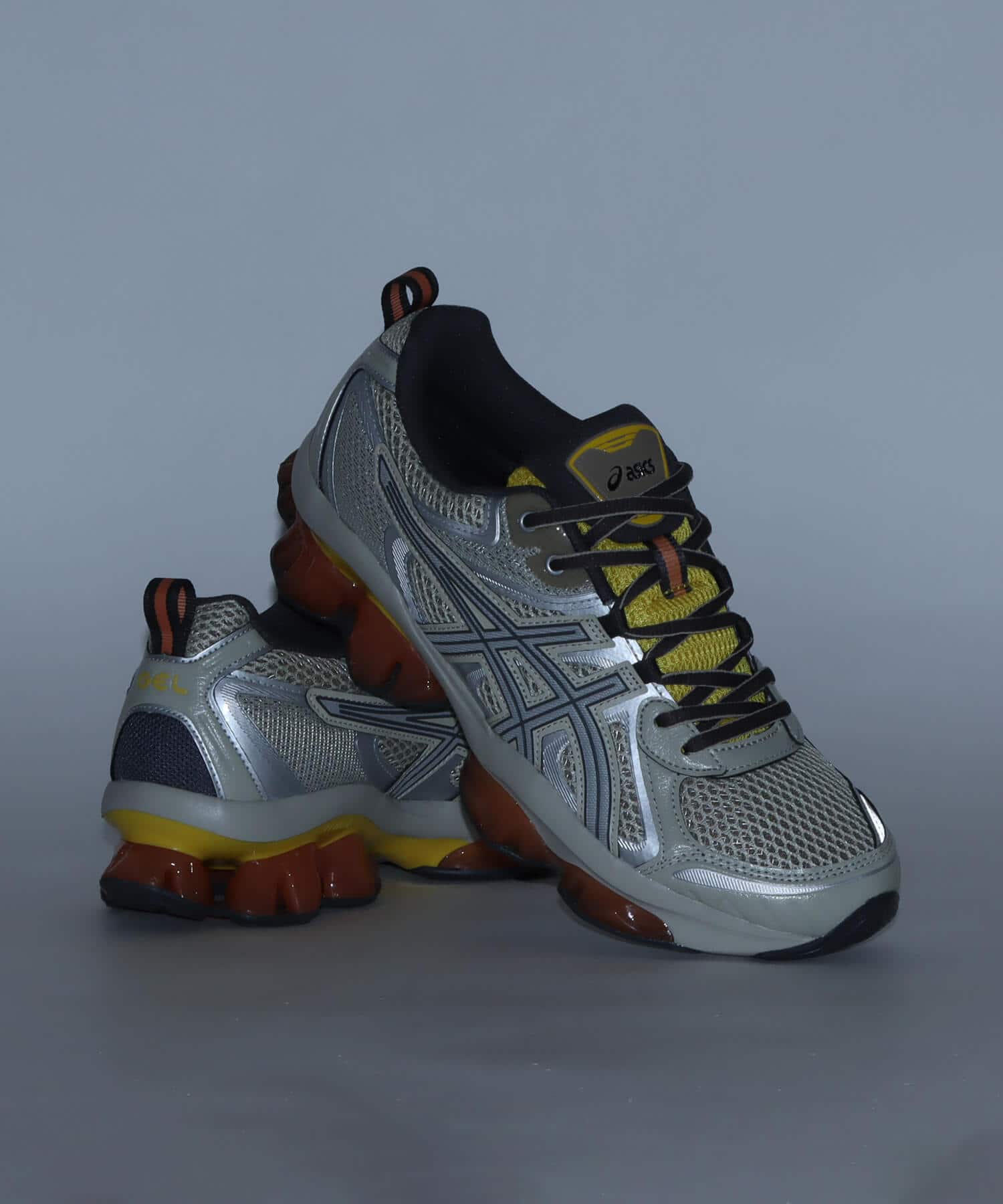 asics GEL-QUANTUM KINETIC FOSSIL/PURE SILVERの画像