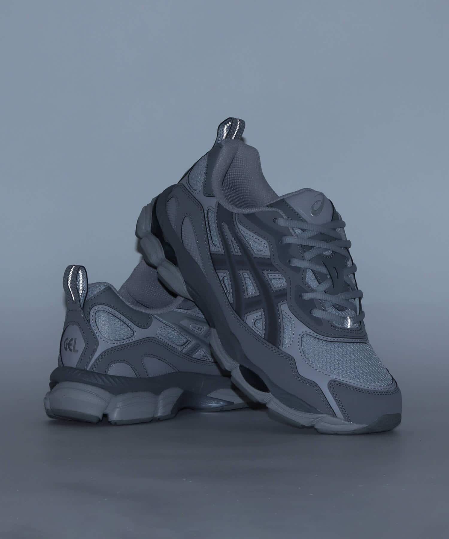 asics GEL-NYC RGD CEMENT GREY/CLAY GREYの画像