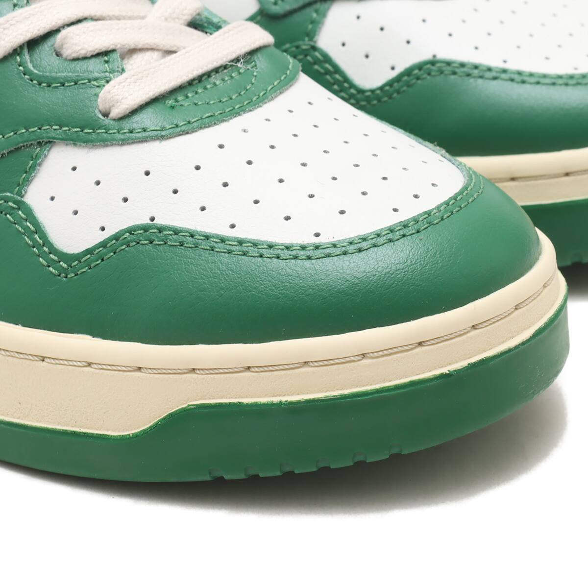 AUTRY MEDALIST LOW LLWH/GR の画像