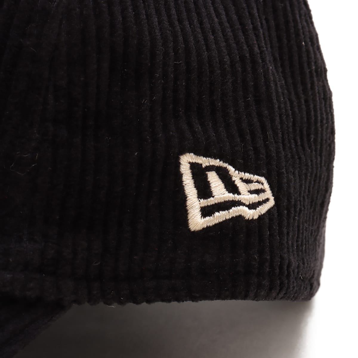 NEW ERA 9TWENTY Corduroy MLB Chicago White Sox BLACK の画像