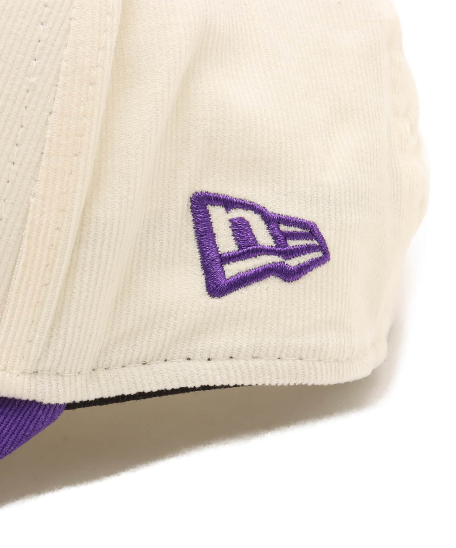 NEW ERA 9FORTY A-FRAME SUMMER CORDUROY Los Angeles Lakers CHROME TRUE PURPLE VISOR PURPLEの画像