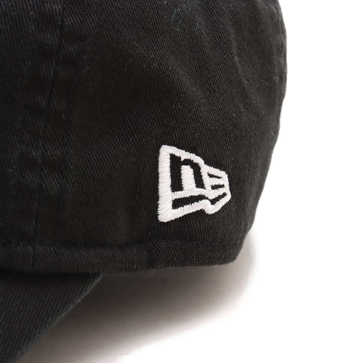 NEW ERA 9TWENTY THE MET MINI LOGO BLACKの画像