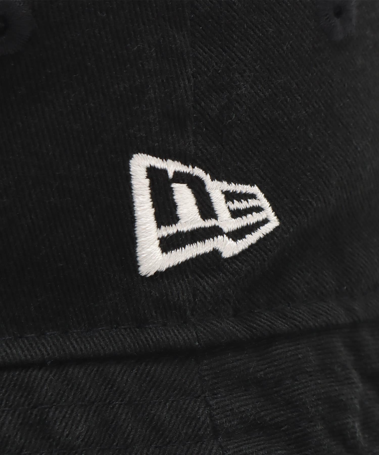 NEW ERA BUCKET01 Los Angeles Lakers BLACKの画像