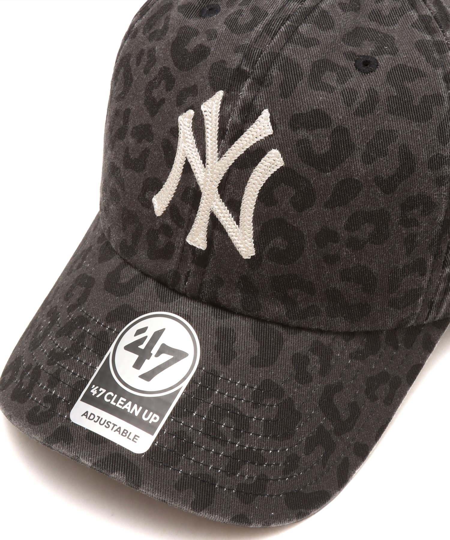 47 x ATMOS PINK CLEAN UP YANKEES LEOPARD MULTIの画像