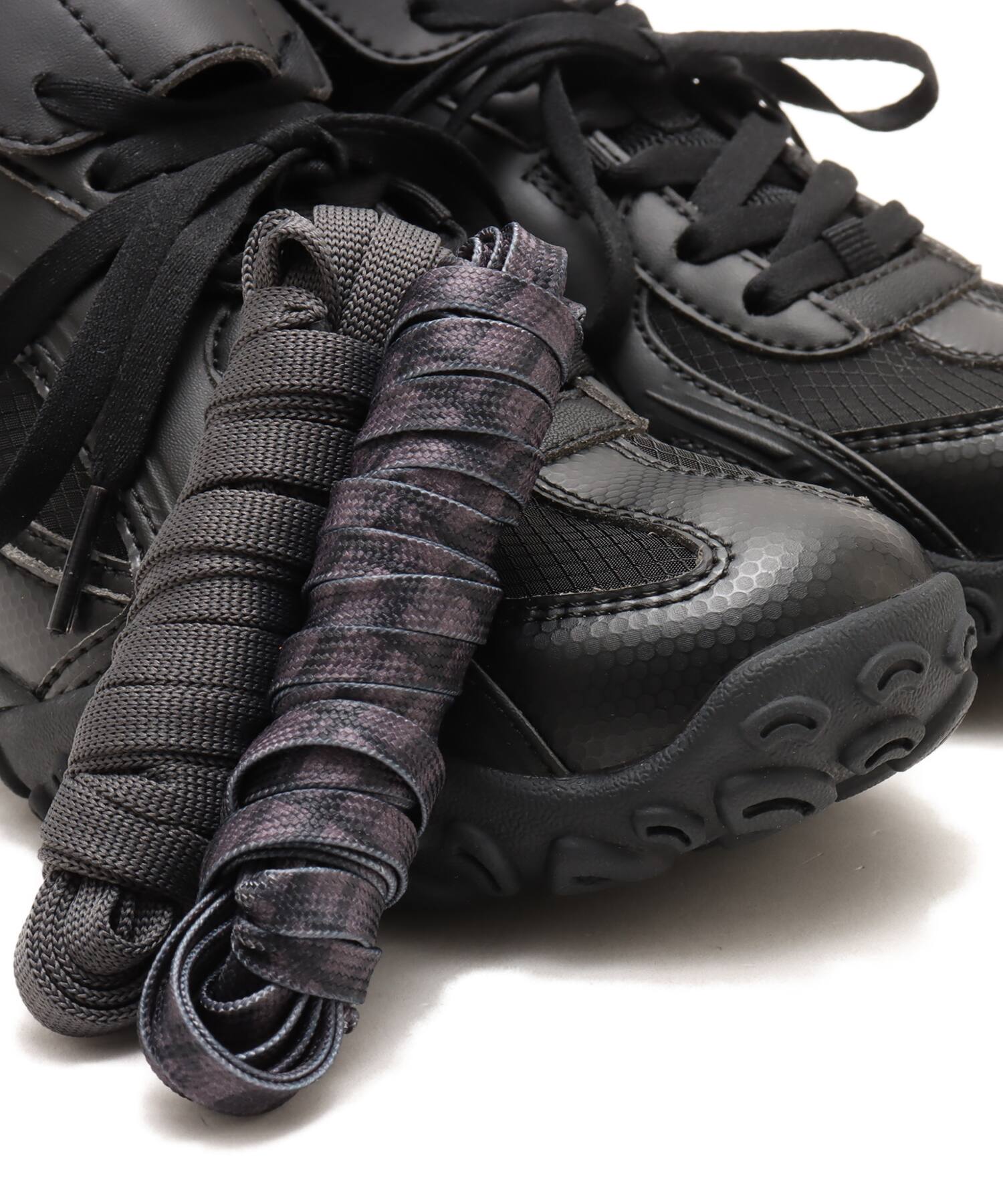 FILA X OJOS ECHAPPE MID Black / Black / Black（フィラ x