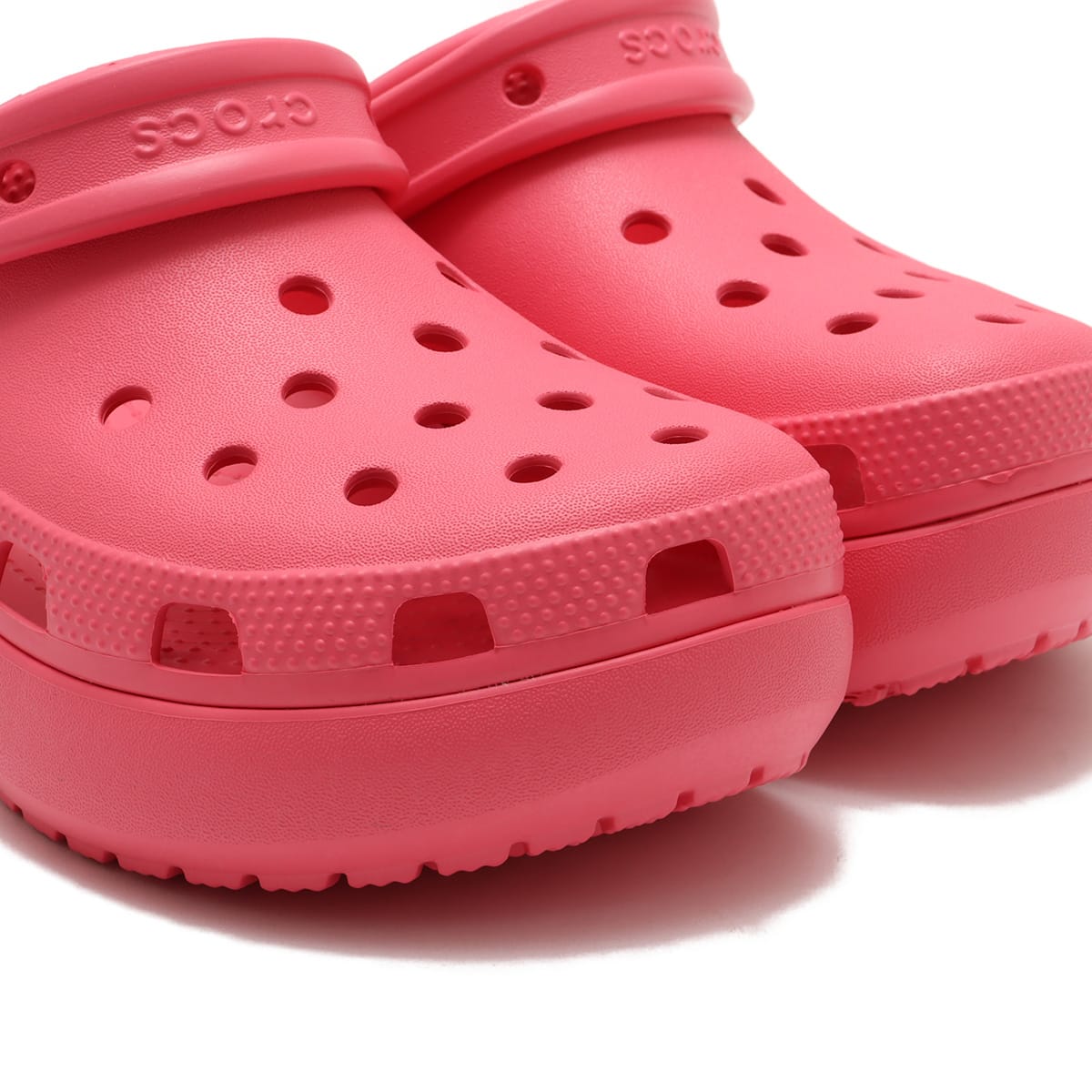 crocs Classic Platform Clog W Hyper Pink 23FW-I