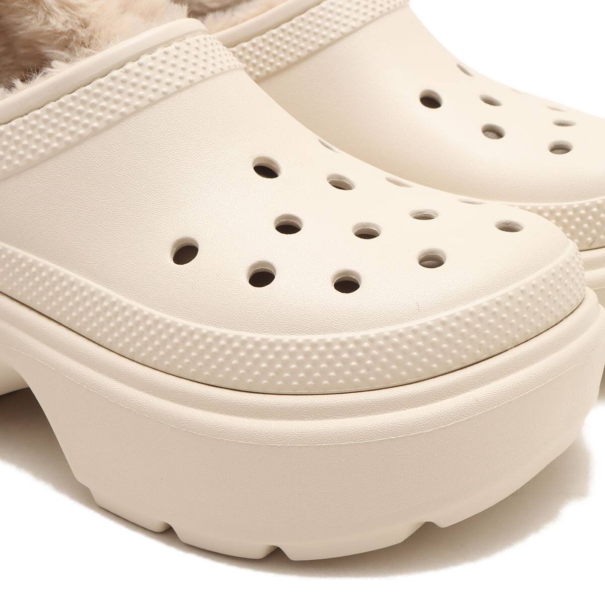 crocs Stomp Lined Clog Stucco 23FW-I