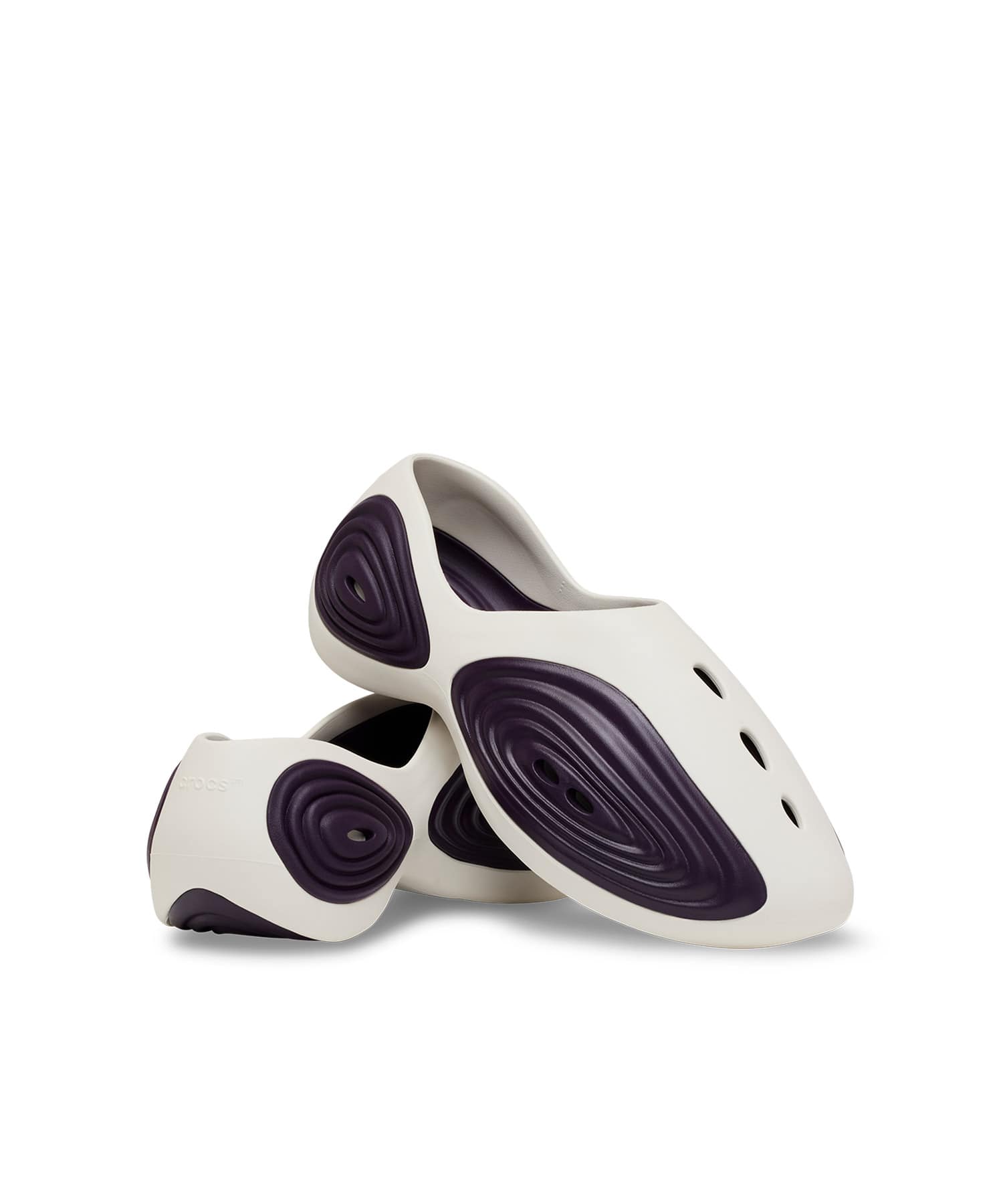 crocs Ripple Oyster/Currantの画像