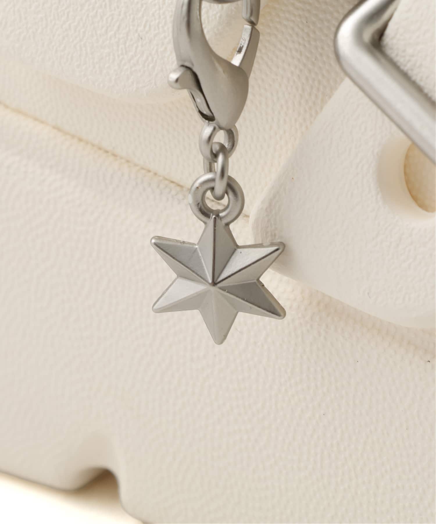 crocs Loaferette Star Studded Clog Chalkの画像
