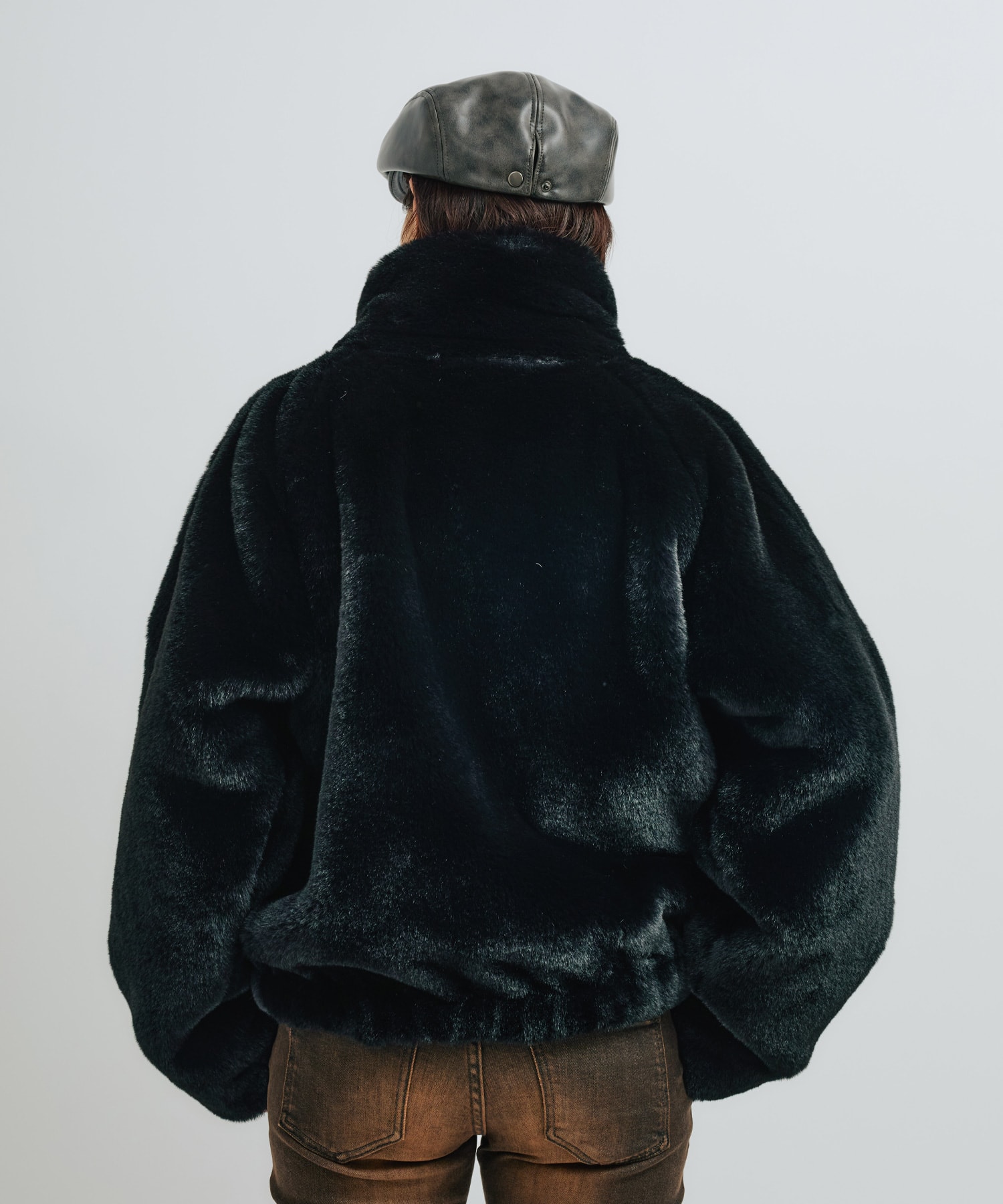 atmos pink Faux Fur Zip Blouson BLACKの画像