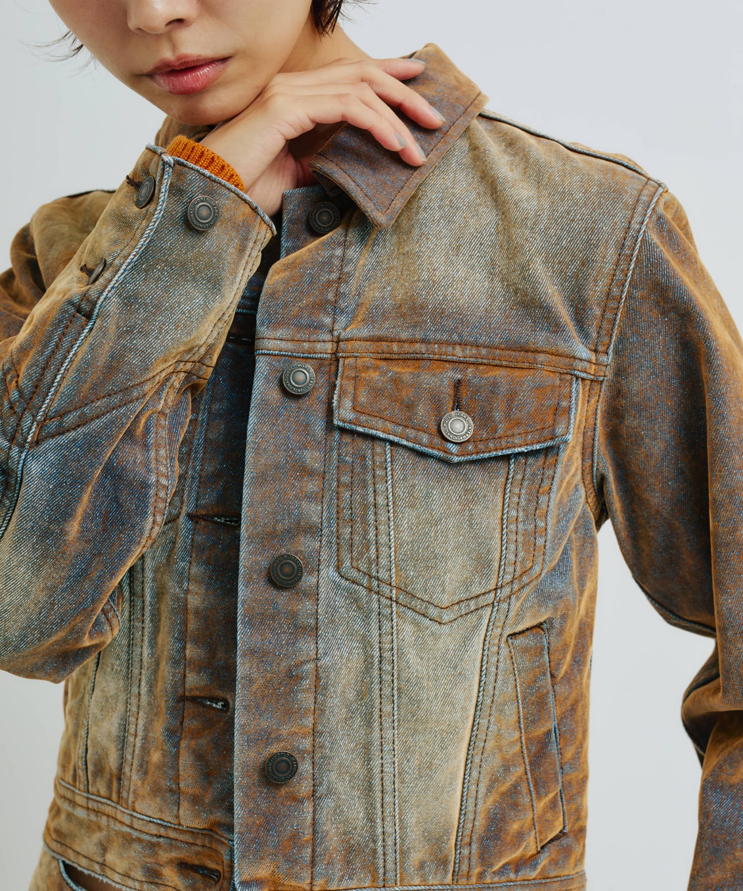 atmos pink Flocky Denim Jacket BRONZEの画像