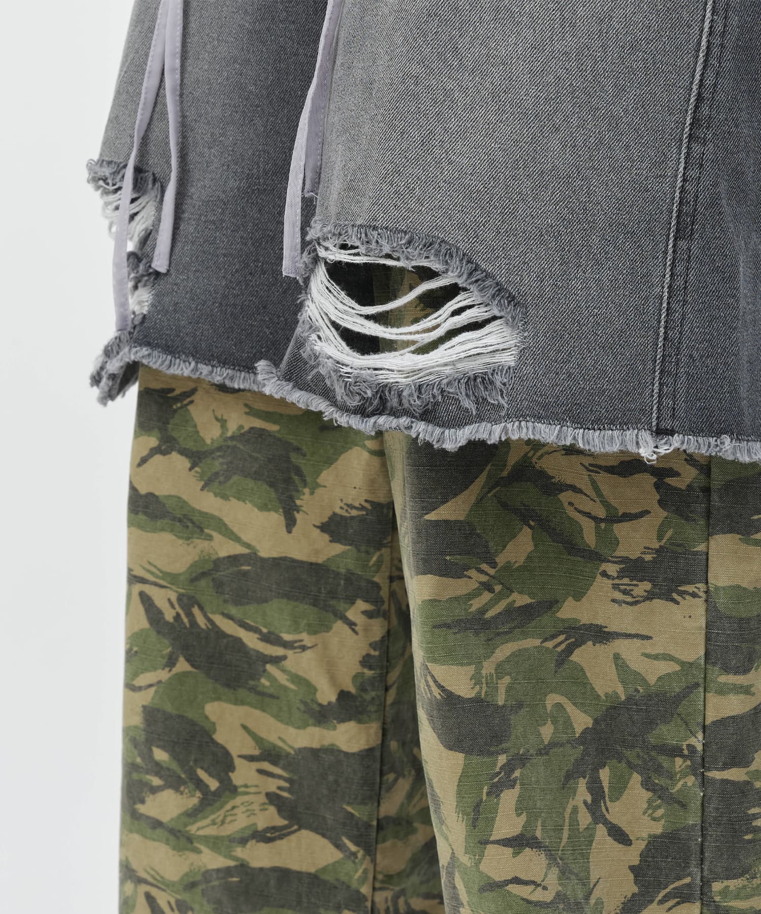 atmos pink Layered Denim Pants BLACKの画像