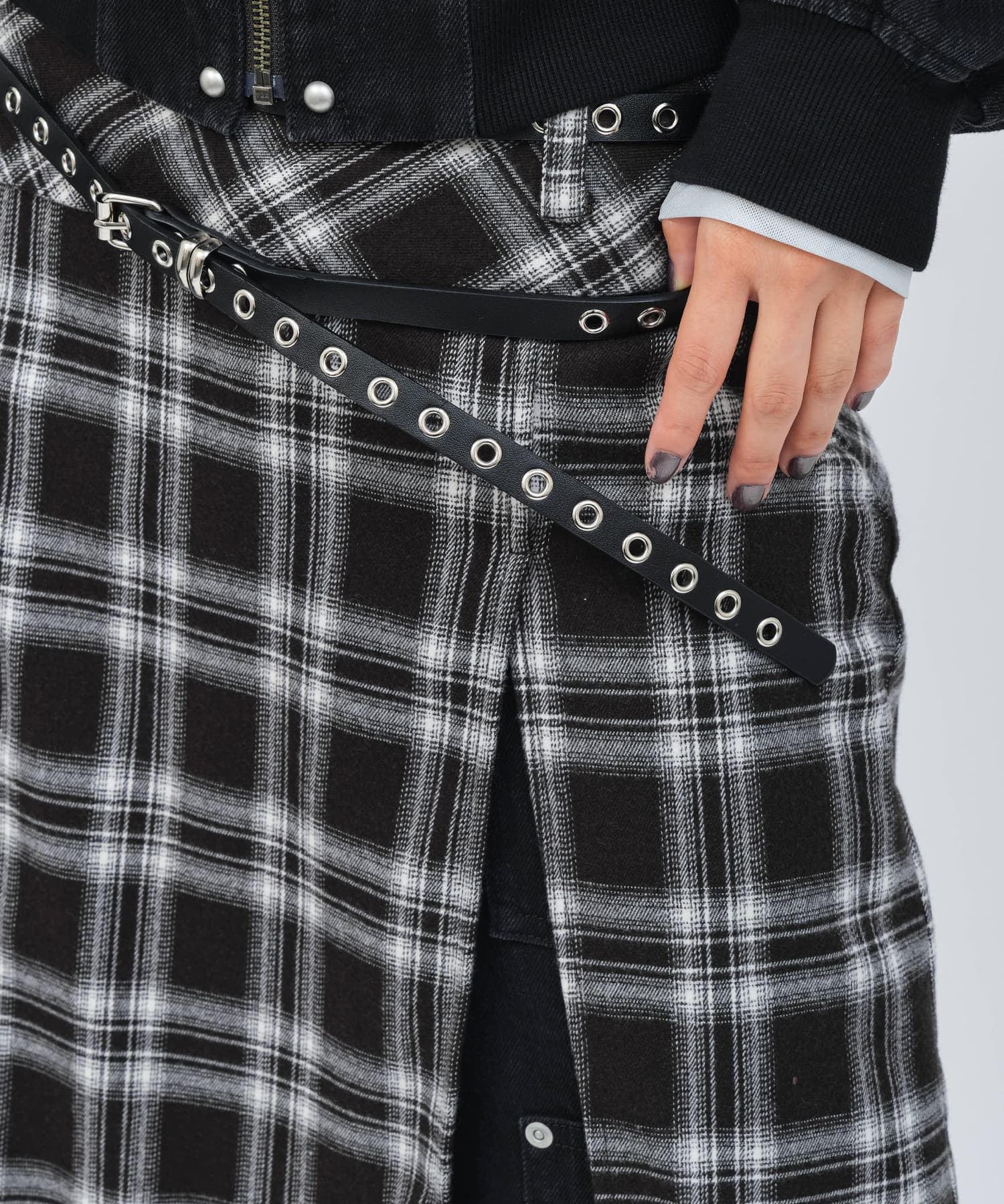 atmos pink Plaid Tiered Skirt BLACKの画像