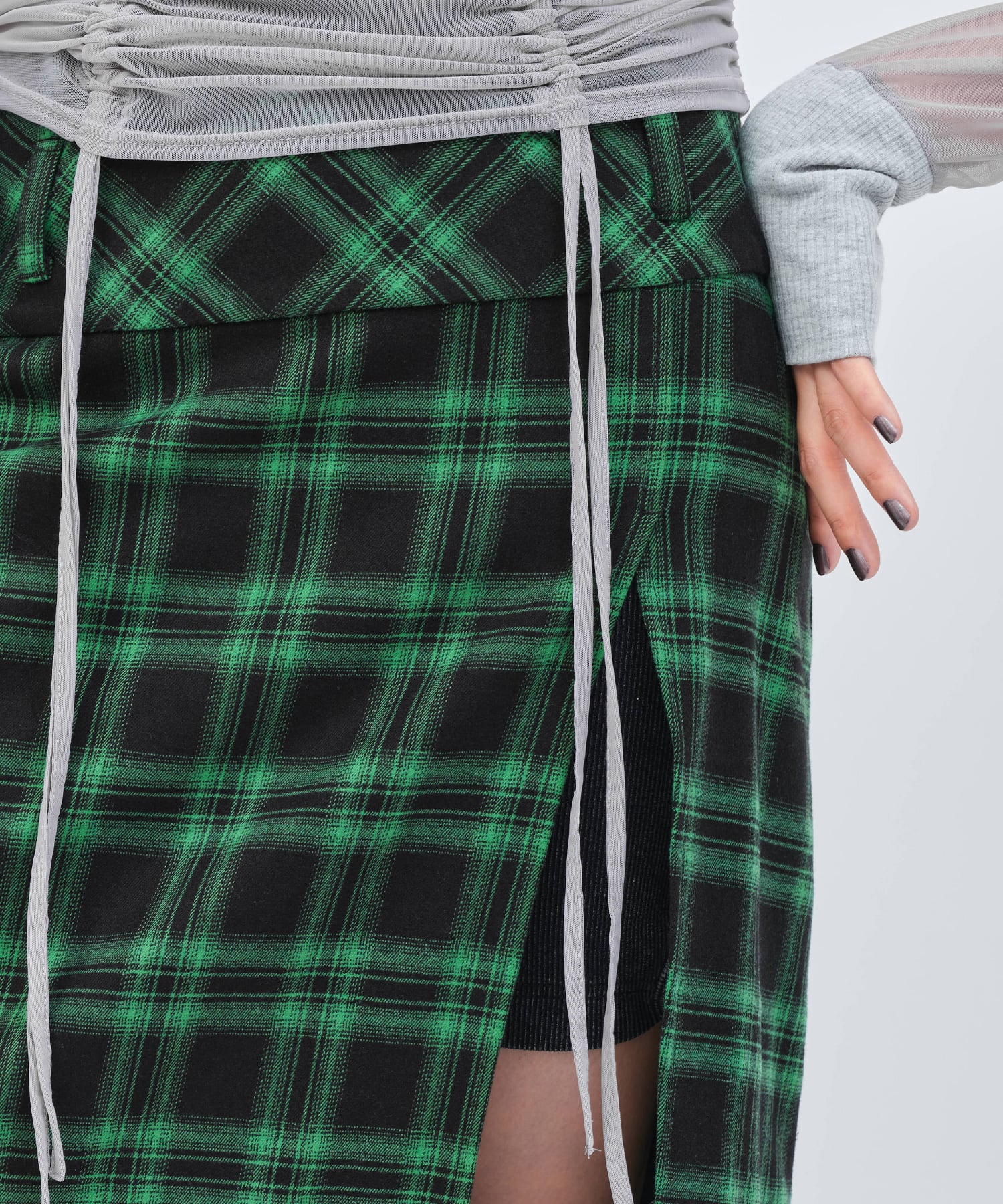 atmos pink Plaid Tiered Skirt GREENの画像
