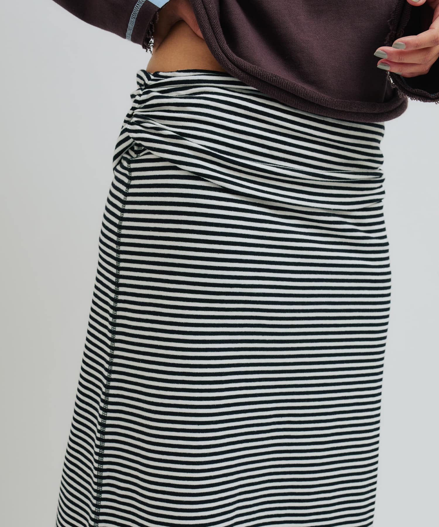 atmos pink Border Long Skirt WHITEの画像