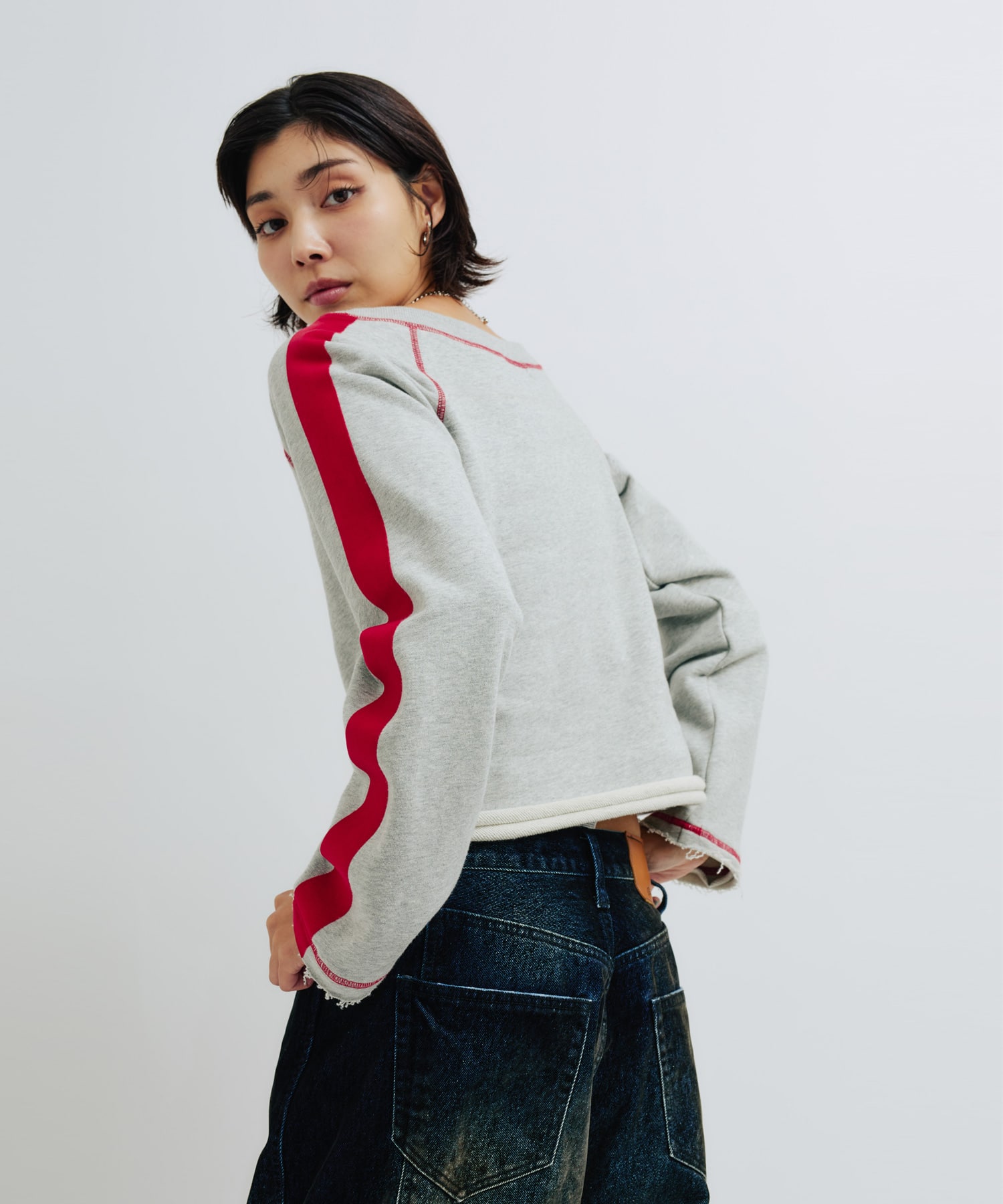atmos pink Numbering Sweat Top GRAYの画像
