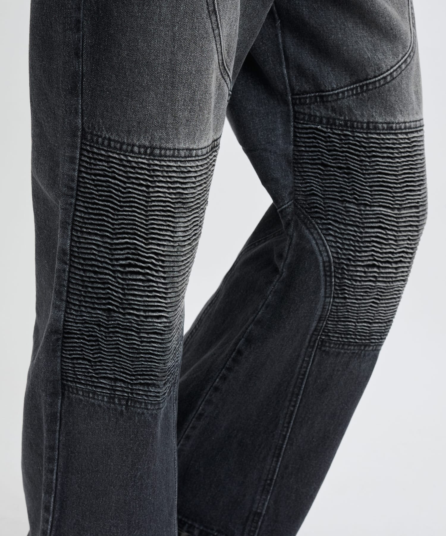 atmos pink Biker Denim Pants BLACKの画像