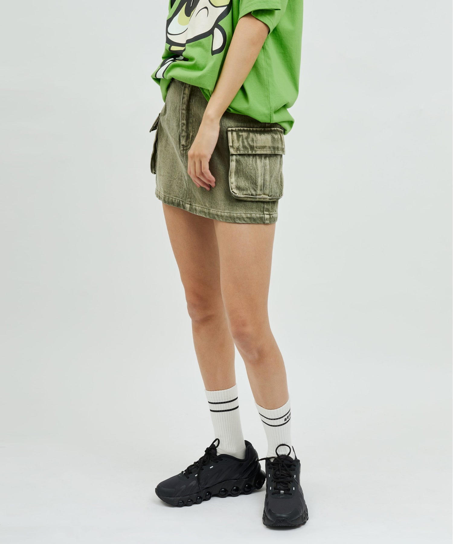atmos pink Cargo Mini Skirt KHAKIの画像