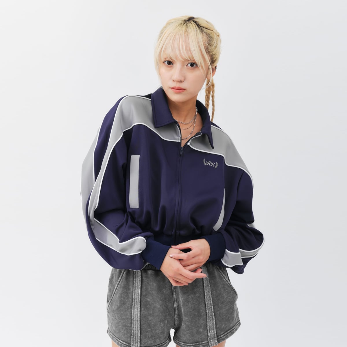atmos pink Track Jacket NAVYの画像