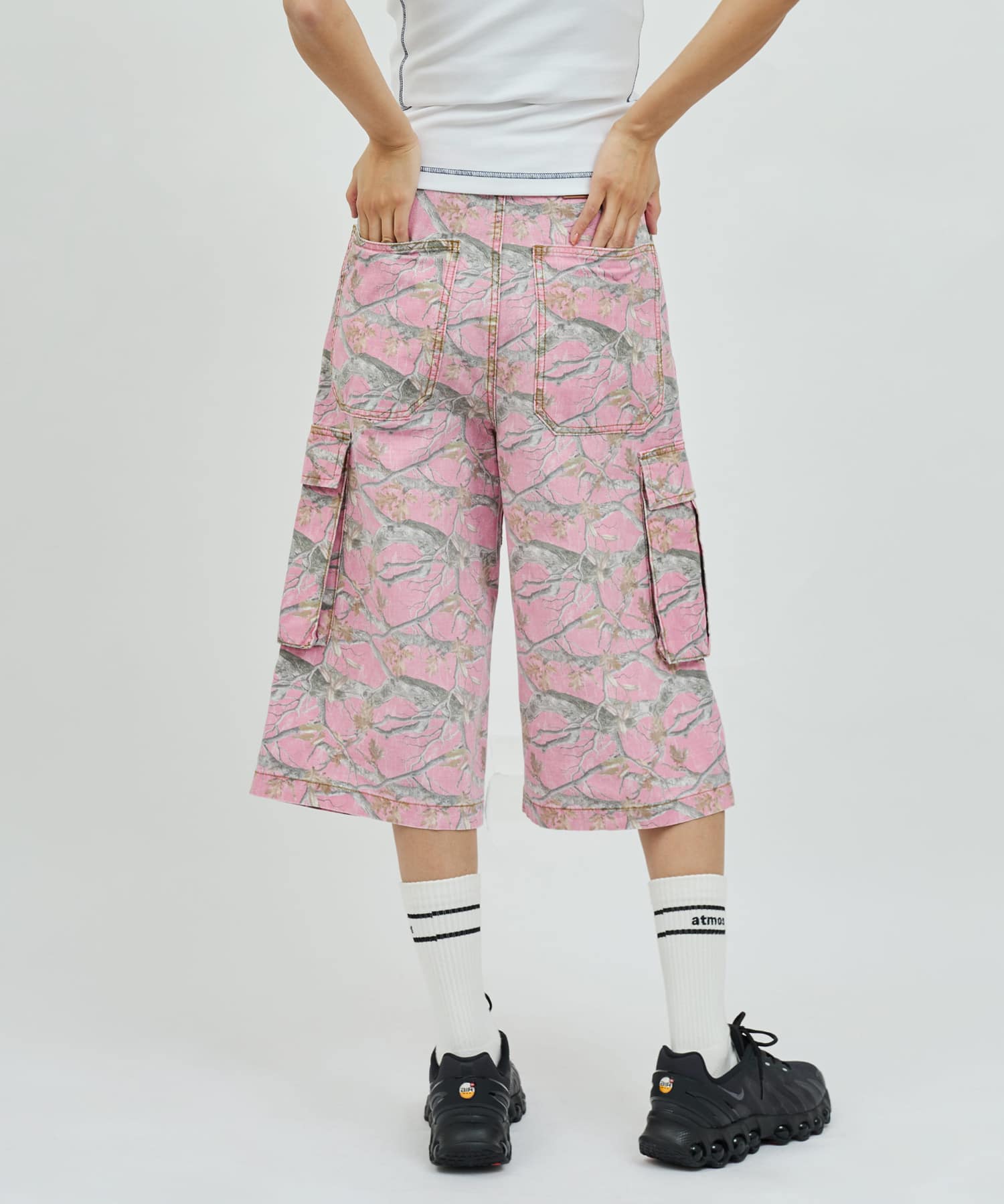 atmos pink Real Tree Camouflage Bermuda Pants CAMOUFLAGE PINKの画像