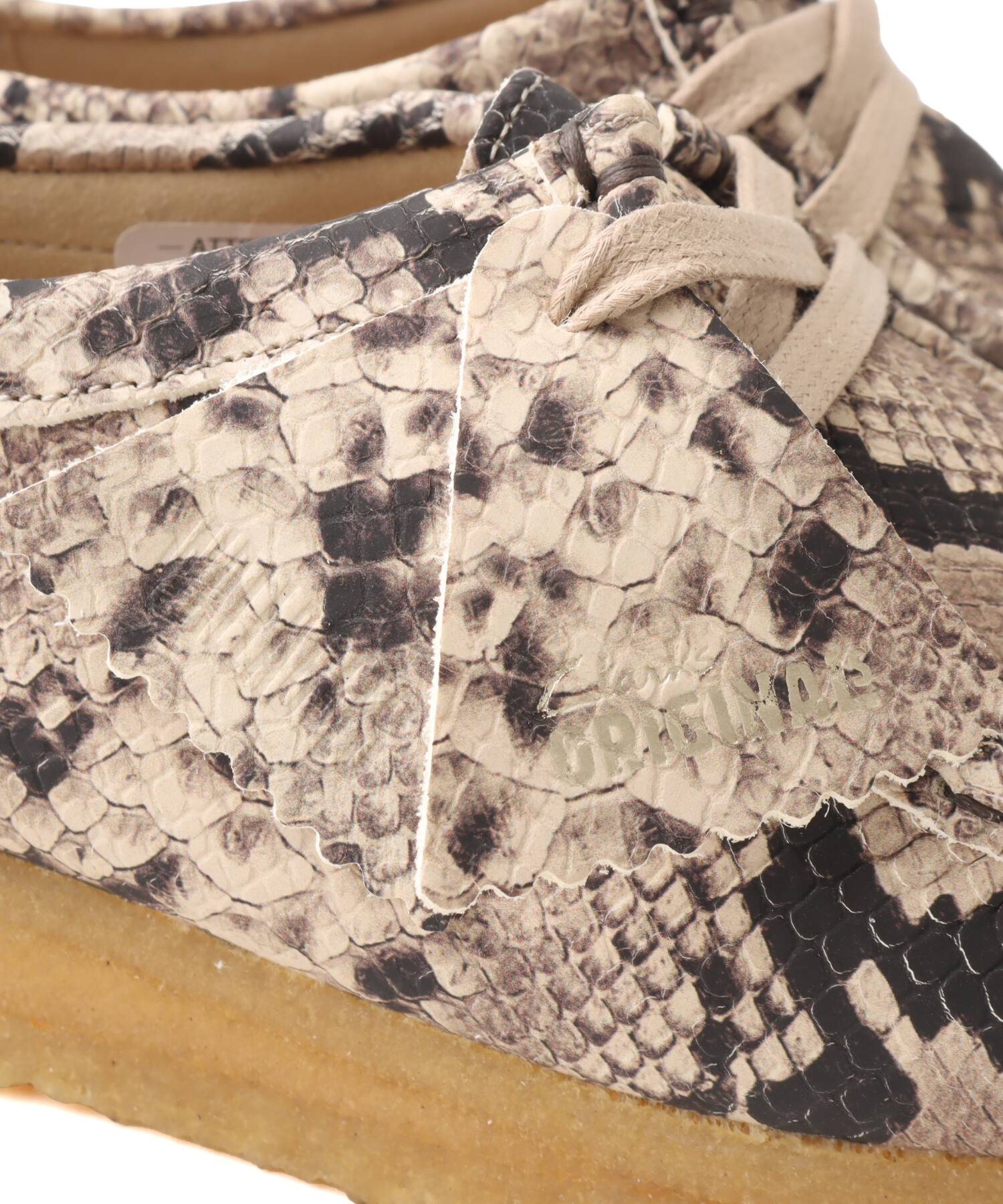 Clarks Wallabee. Grey Snake Leather Grey（クラークス ワラビー