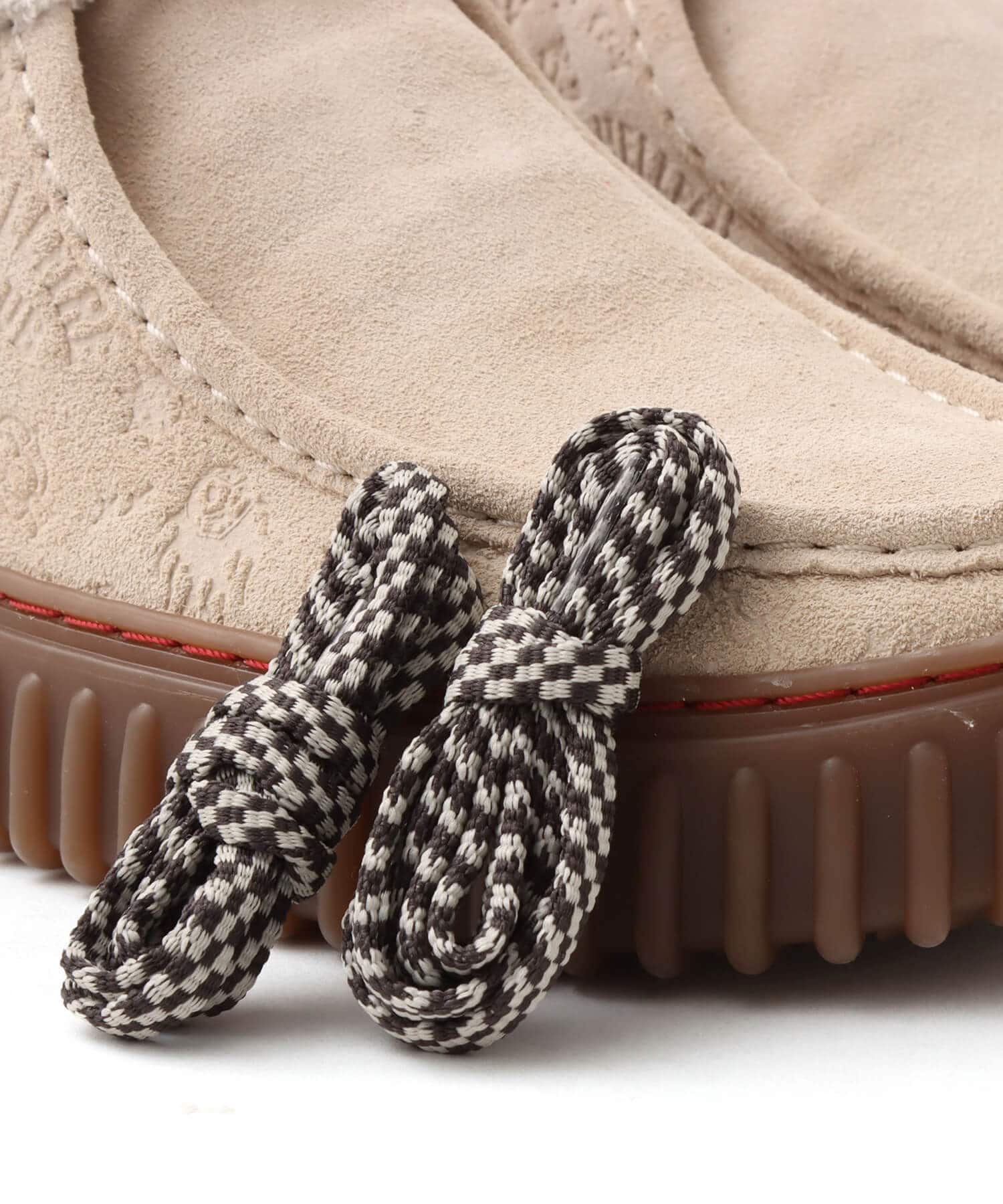 CLARKS Torhill Hi x Stranger Things Off Whiteの画像